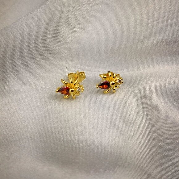 Zircon Stud Earrings 925 Silver Gold Plated - Picture 2 of 3